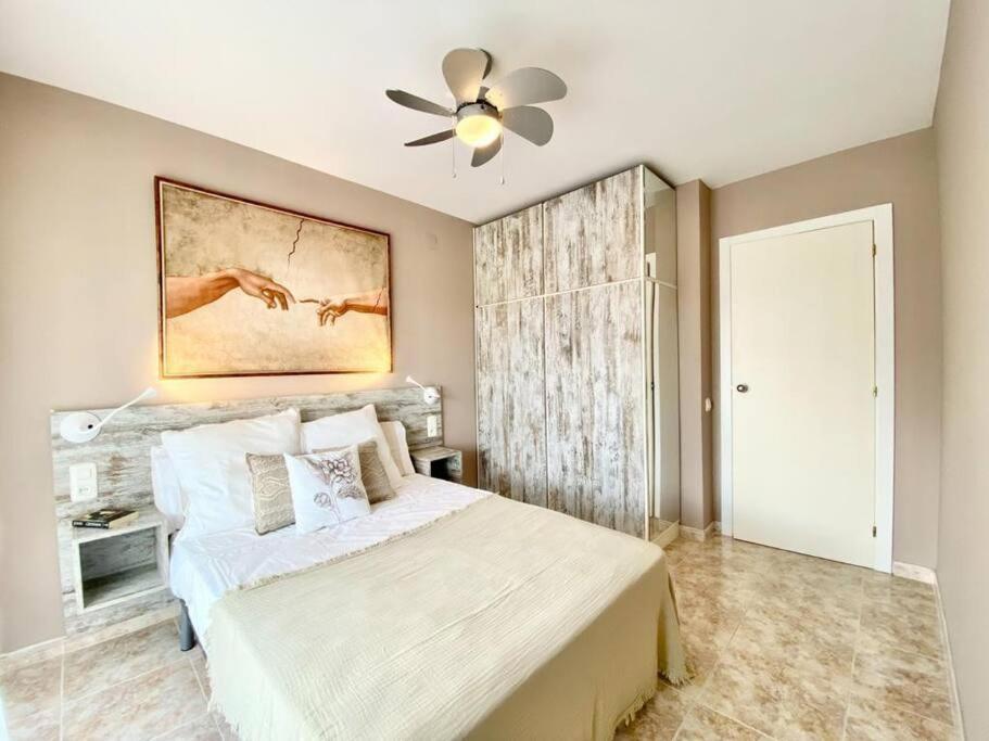 For A Stay Living Park Салоу Екстериор снимка